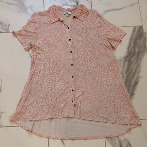 Universal Thread Coral Button-Down Shirt